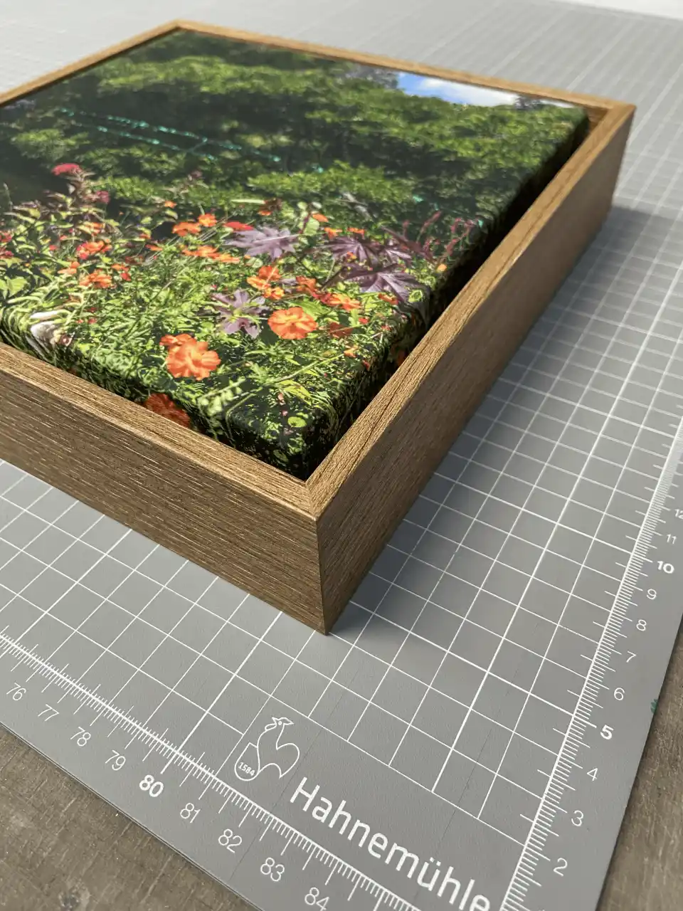 Quadro em canvas com moldura canaleta